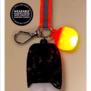LIGHT UP SPIDER WEB LANYARD PocketBac Holder